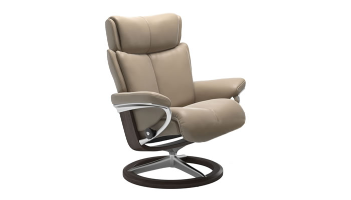Stressless Magic with Signature Base in Cori Fog Leather